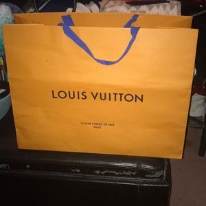Large Louis Vuitton shopping bag